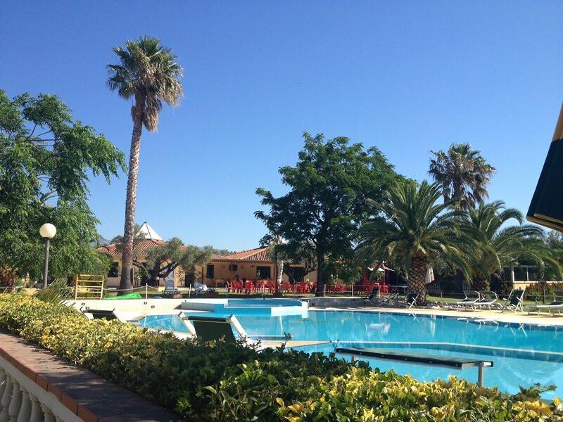 95673FDF72935636146F199BE99172CA