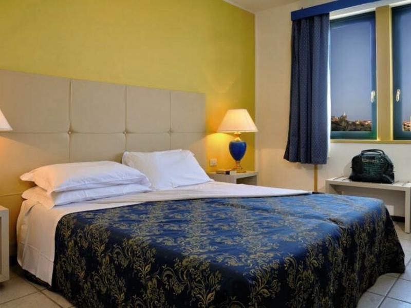 FDC89ECCD348EE084E5E79DB42C06BA9