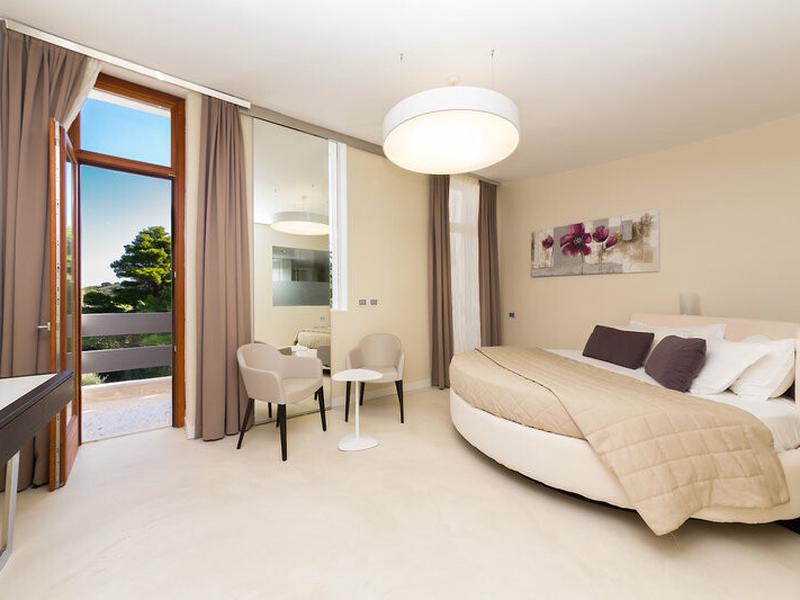 92DE2781893BB252E2297DD62F156133