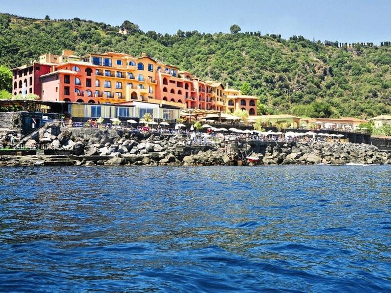 2BC0ED42476AEA3114059E168A8BEB97