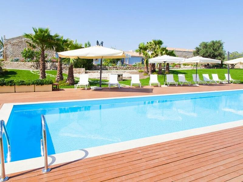 AA03F241C52D0E7E7A4F93FA3B0348F9