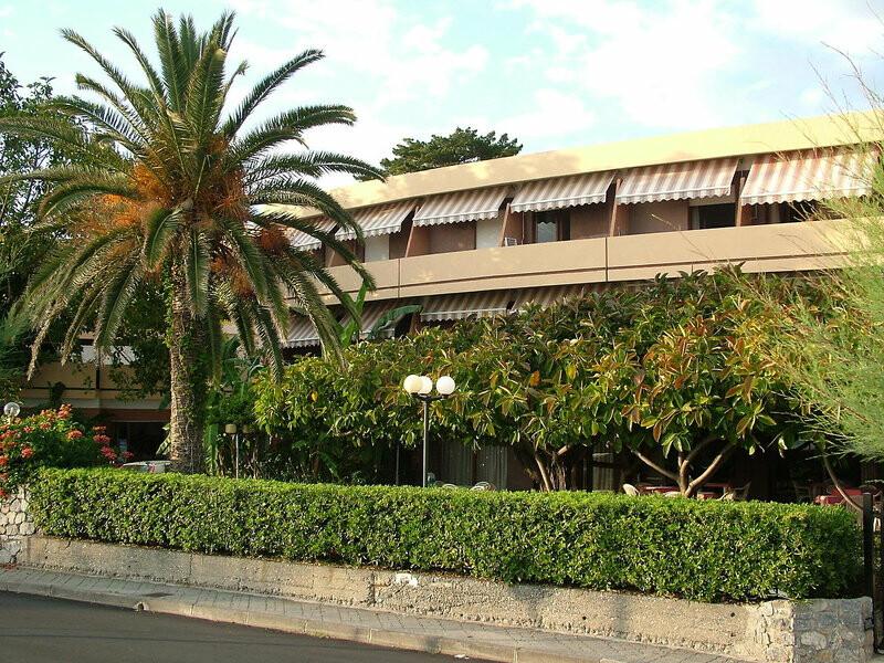 5B0388DAD4D9000DC29FF155251B6843