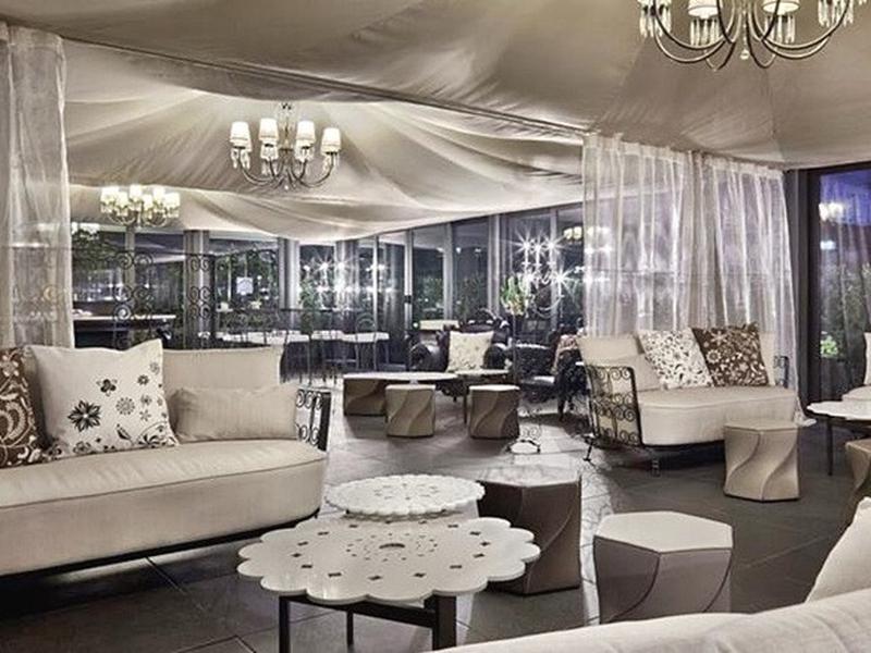 B845AED03A409754AC68FB8D989E6ED8