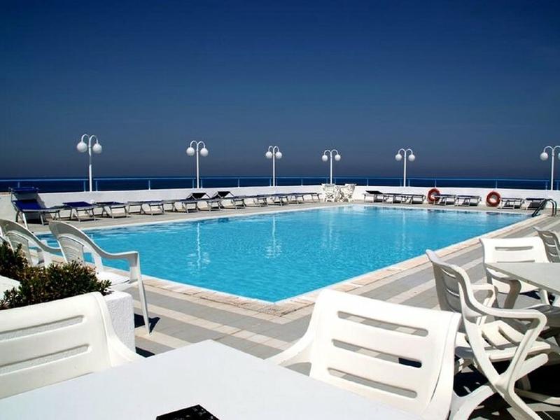 3F74106C4BA303627C7D685B8F72705C