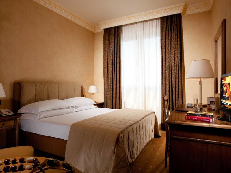 9DA336F4244E19B75171AF986A5B95E6