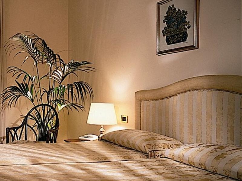 8F886CDD7415827412F99FAFBB90E561