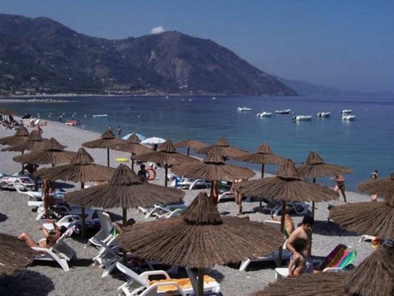 A64137C455F6D34D5494582F269AA467