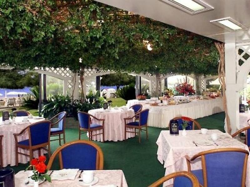 E7DE8F39539028200900D1F1395C332B