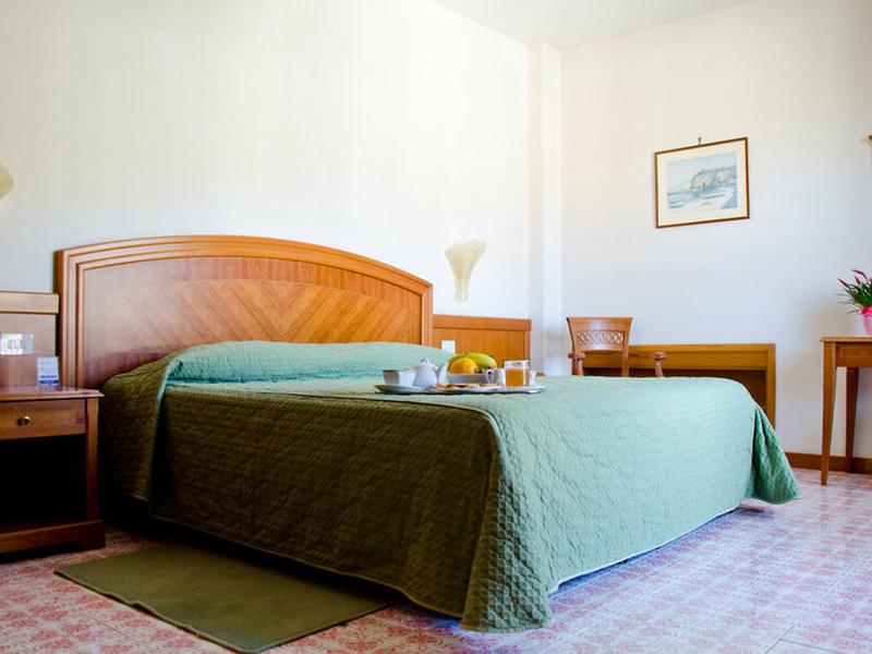 9D99109B7C6437BEC4CF69E2CA8F6318