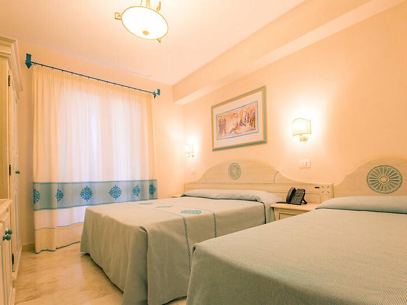 E12C254422414A9B261939AA3F0434B9