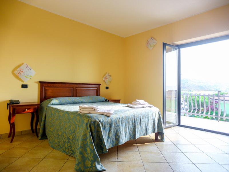 0F4D78B9D597D072FB29A3CCD1D4FE01