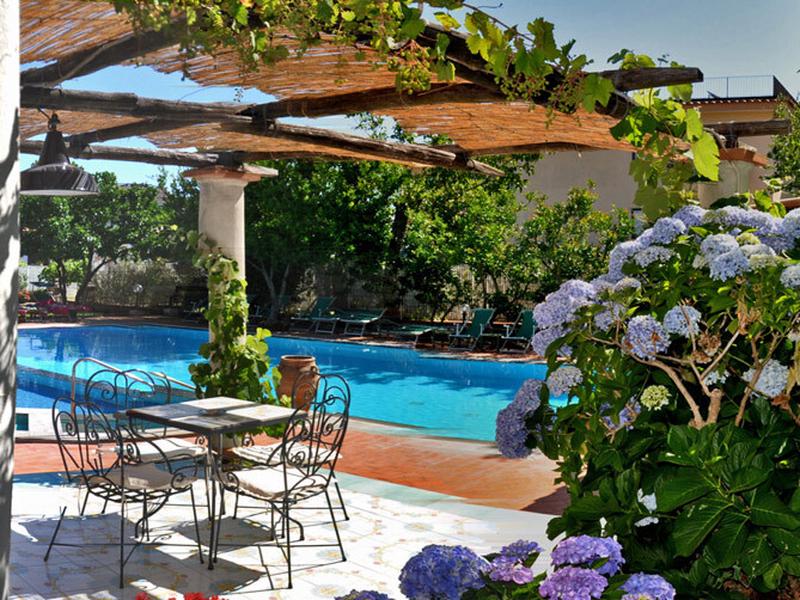 F87B96CF3D7DDEA06854141ABD732143