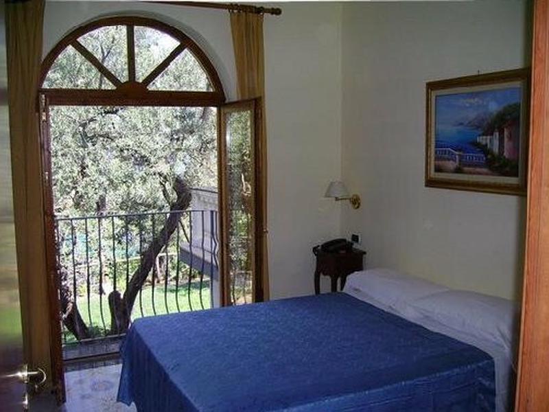 C73CD8A33630A4440FA9DF8CC9844CDC