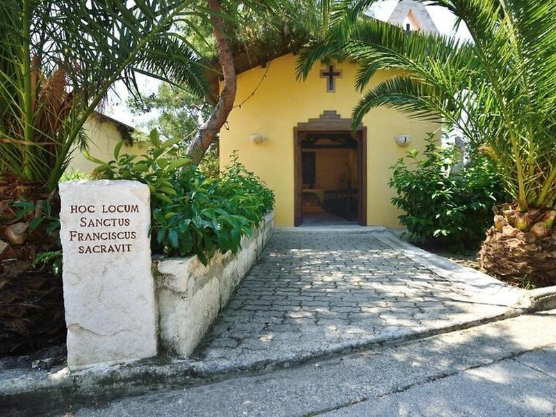 DEA64BF3537DC97CE0791D7577E873DC