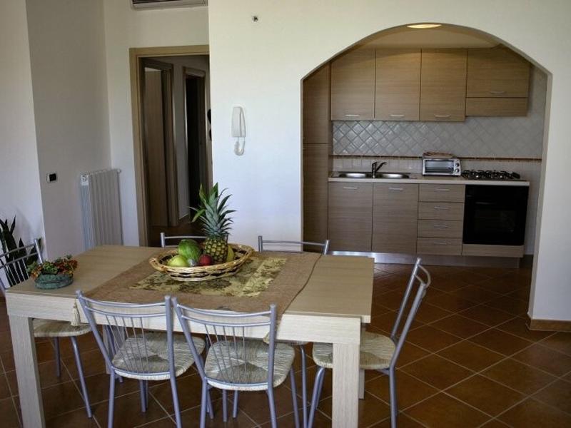 B82321B79F75D98A6C15A3A9F8AEB664