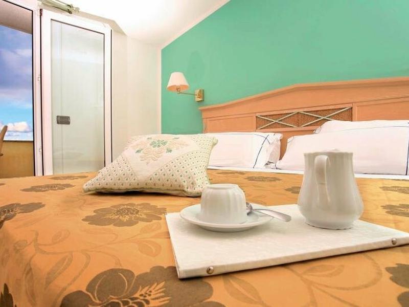 F15391AE5A92ED1D408BE43A3463665C