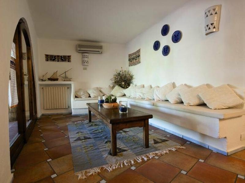 A9EDBB9128122A768E3052A1A0B36745