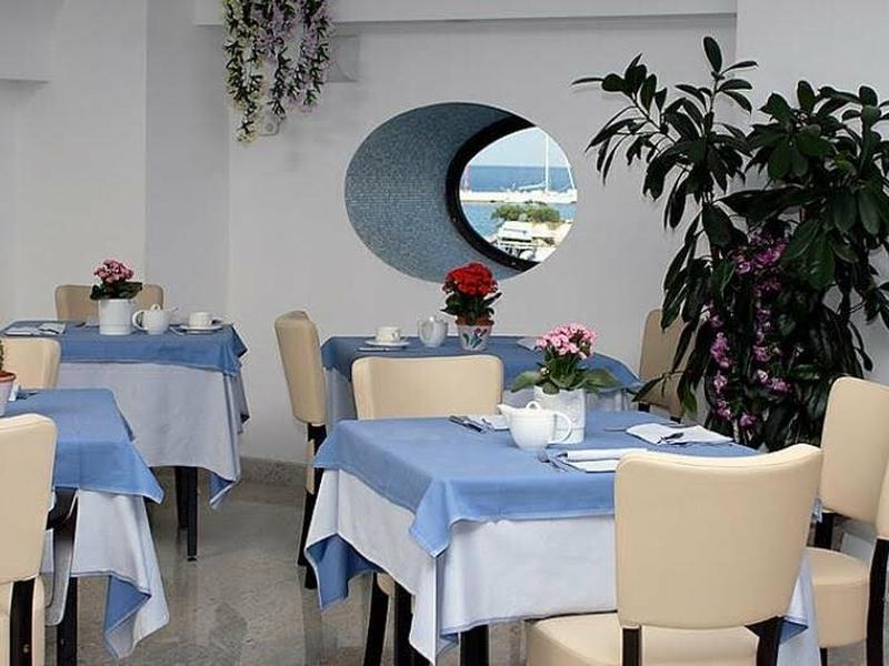 37AA6809E8B5F7D2914D189AD9F5E7F0