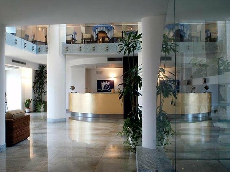 1093253D3AE0FF1BCDE3945BBC04A72A