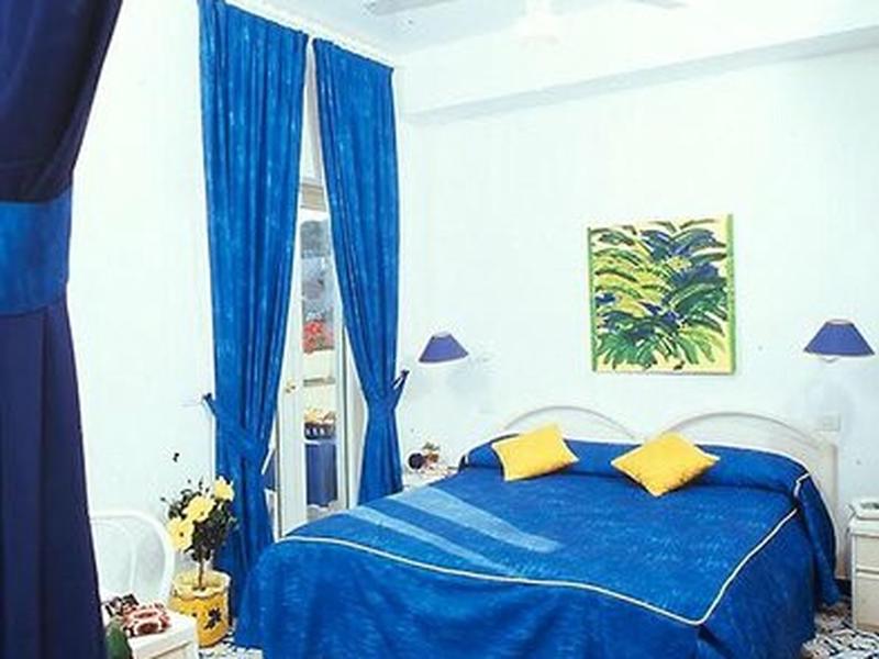 DD4654E7B36CE52FA24A48948D7D1CD8