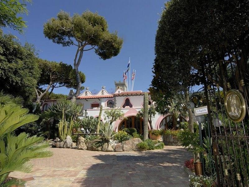 649E82BD8A614B8E7D5FF38F2CFB8F71