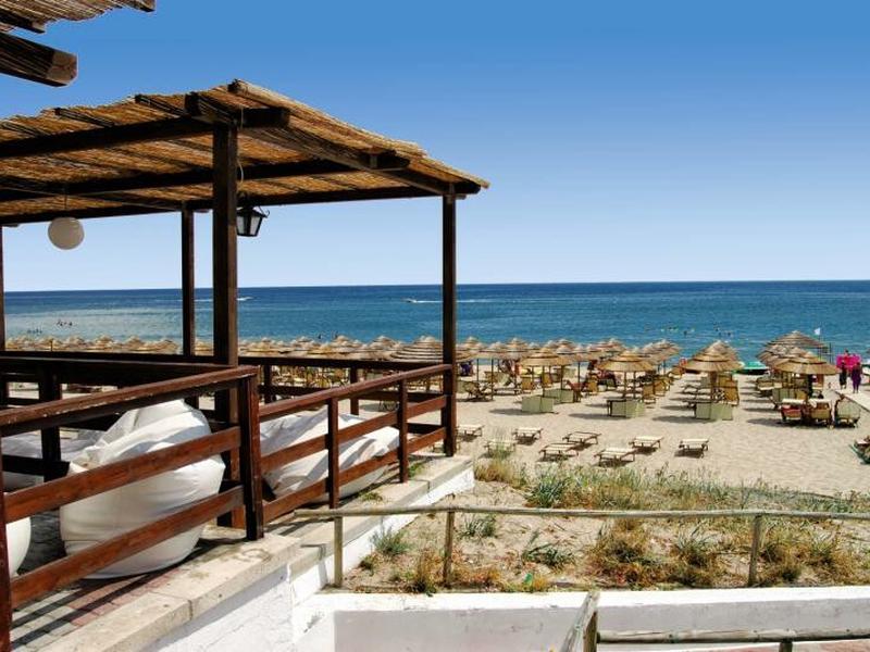 C63DFD91CA750BCA49B3F621E3169D25