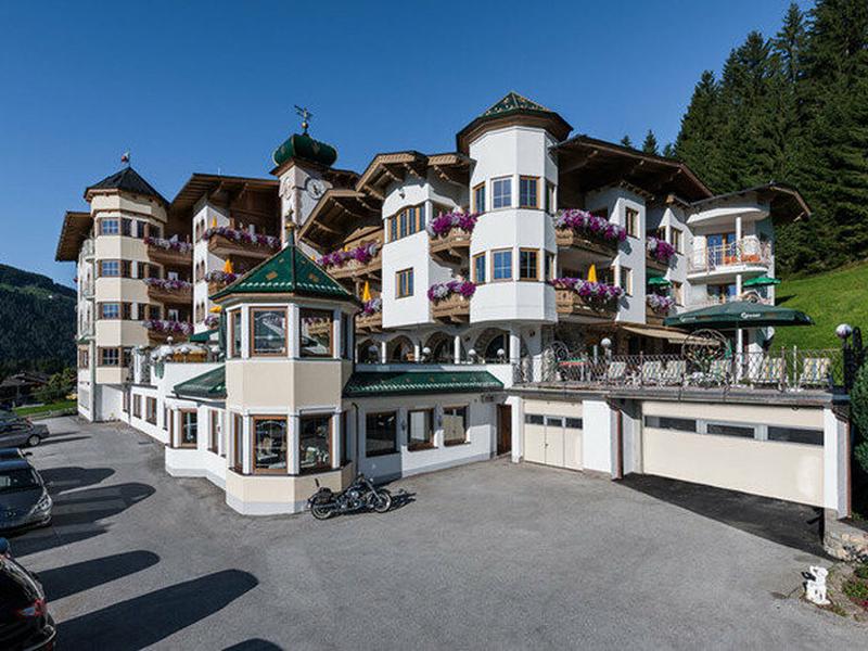 B2F961FC9E58C56395A36928B3715D31