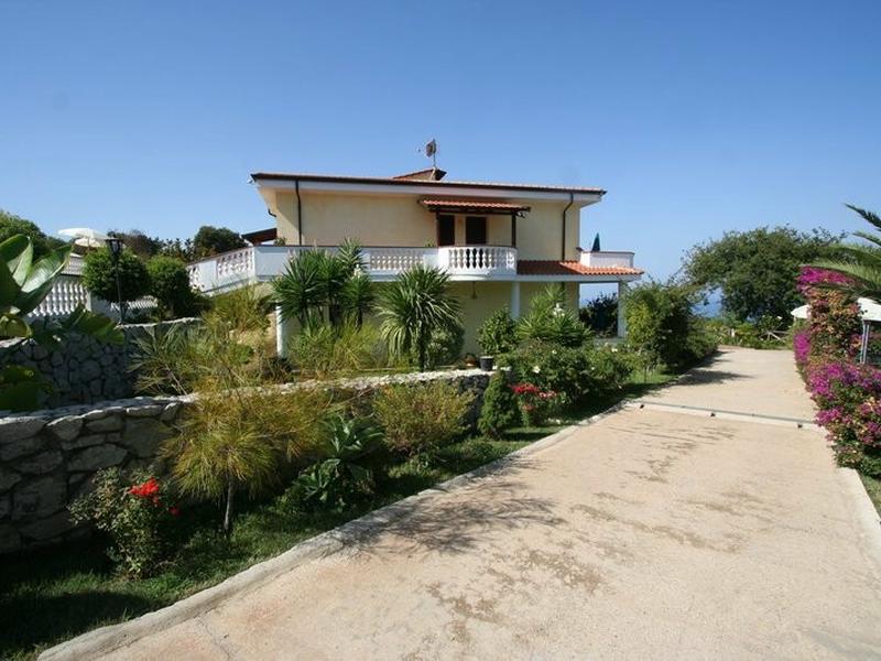 0E080A15581217AB738AFFE7B0FD1390