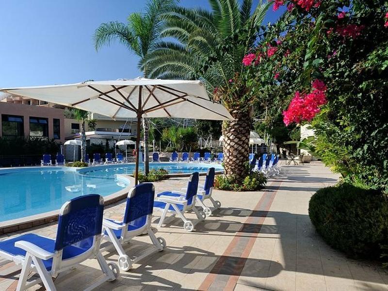 95CE6AAC34FC7F6B570E075D2E8BC184