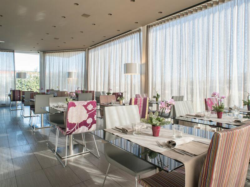 FB530A3C75AFEF1CF7C9E04A663EF49E