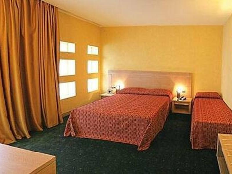 6483D38523A678EA4ACF26776D964288