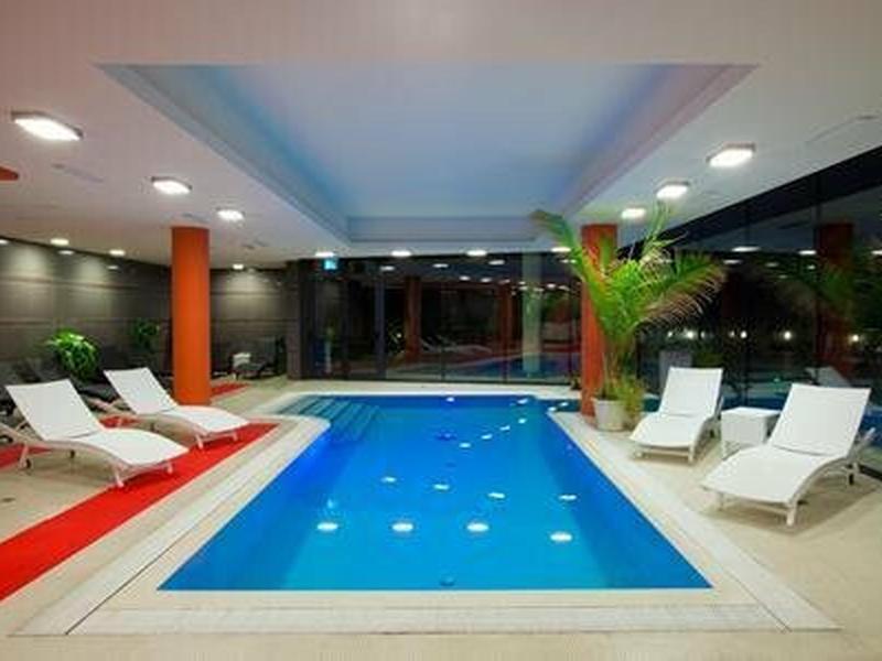 94FD5817E7EA3CCFB4F15E278192F6BD