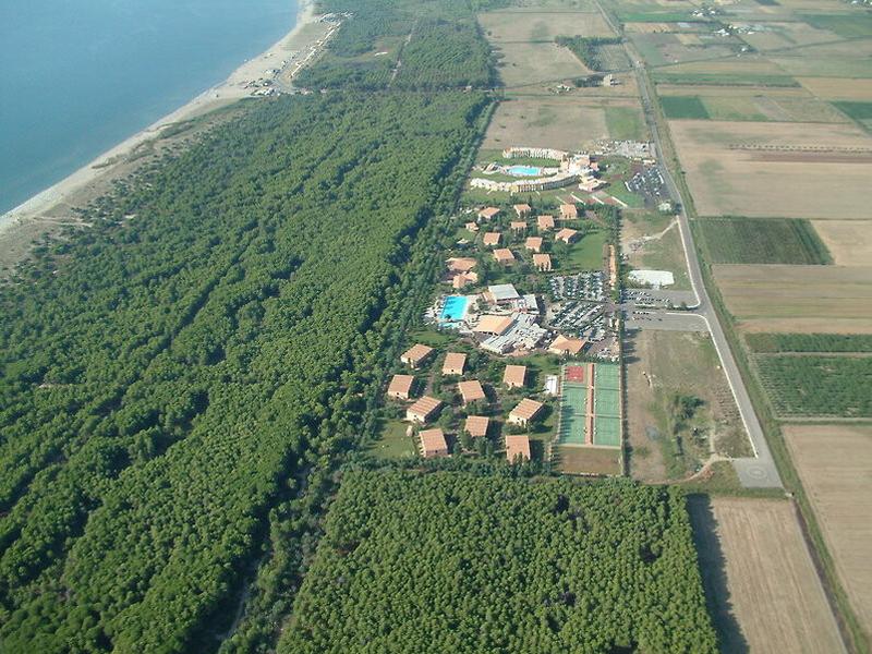 4DF3D4A5F0778475EF63D1F193BC2EB6