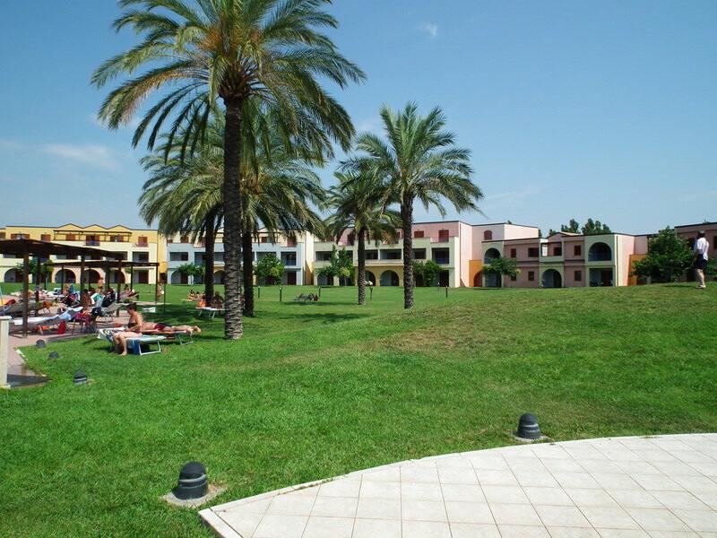 64FD75175439DD82622561EB17BCFE4D