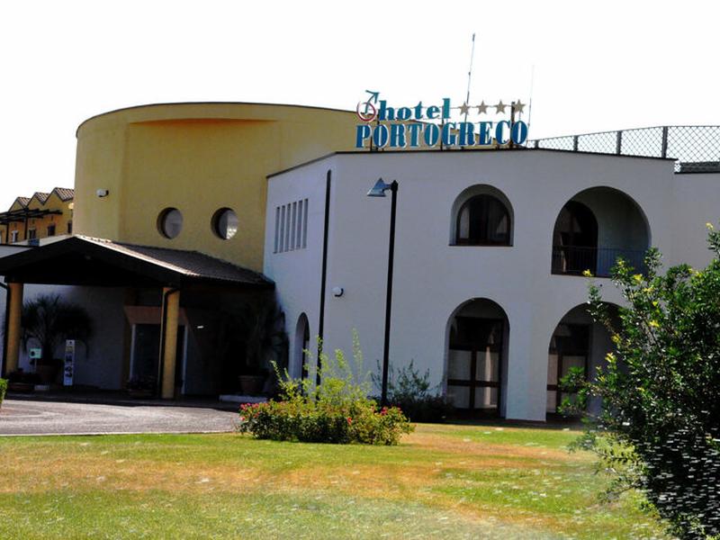 CE7BA8DD72474BB462F699862CE72B8A