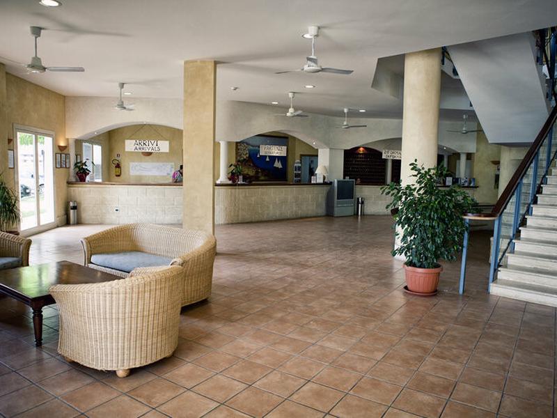 70F7CC2F4891BE0388EADAEF28A57B09