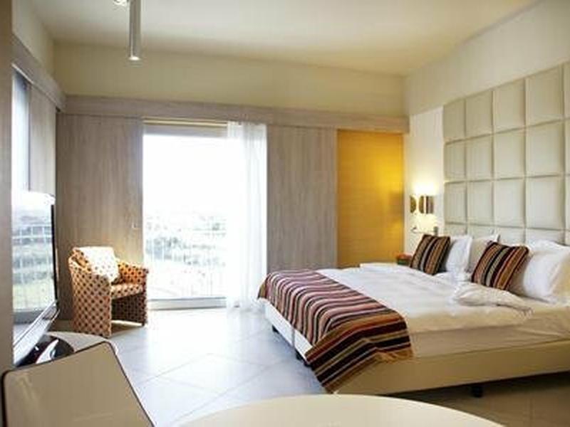 AD97EBA967FBCA22B1FFBA350D8D98B1