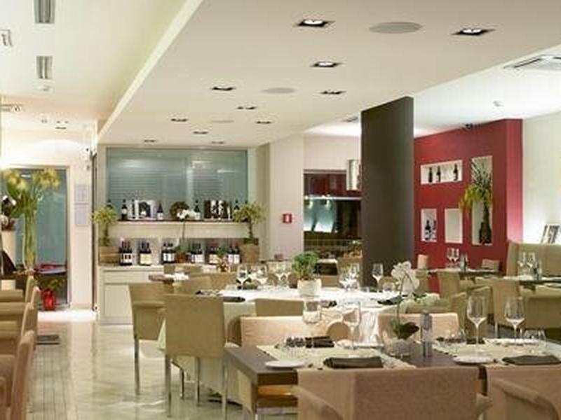 AAB0B5B8E7E166335F990B03206DB027