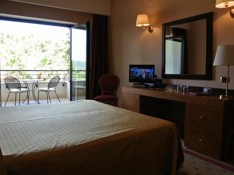 7F8FE13682B8762E97BD9B00C84EFD04