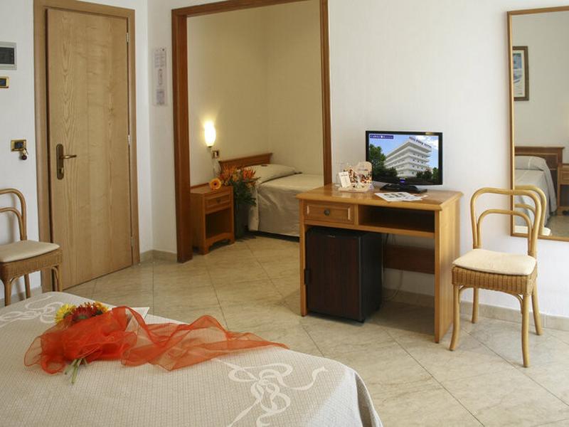 00B60675EBAC223DF0C1DD290580A16B