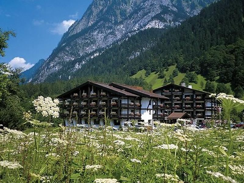 6FF5CA2A389C46ABD531E791EAC73ED9