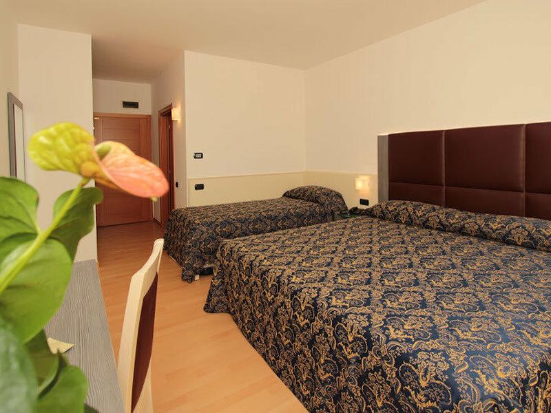 39A3C7EACB04388D940B9E46B3E9F0F5