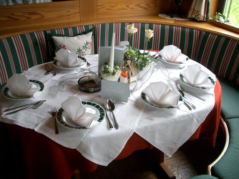 F237B937205187F6E1D3D2932F8B151E