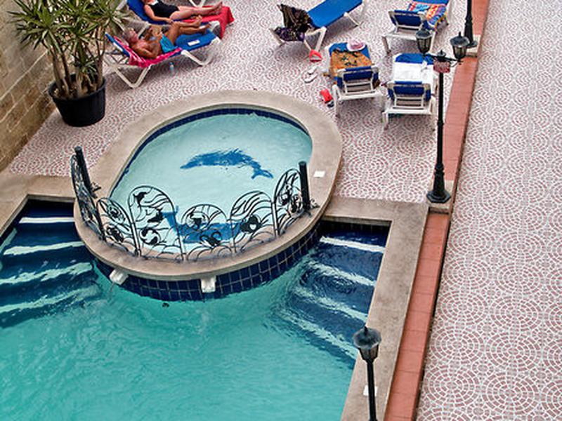 A5DA8567262F7449194FA7A617CD25D5