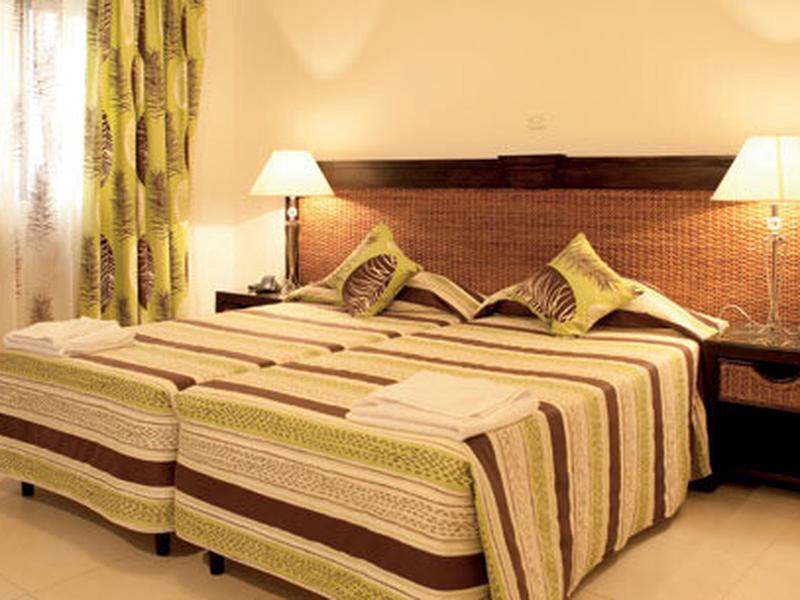 CC09F893F70A7F8F21AFD5DFE0C0D4B1