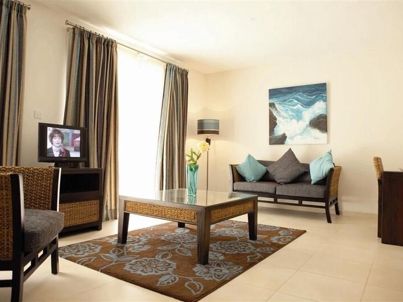 9144FA1A50D91FB398FEEFBAF90F8D0F