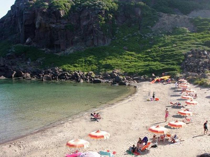 8D99853D5184F8D511B60180B69EBDC6