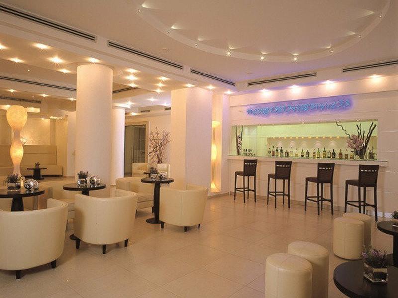 6DF0B579F991F83839FDE87256867A33