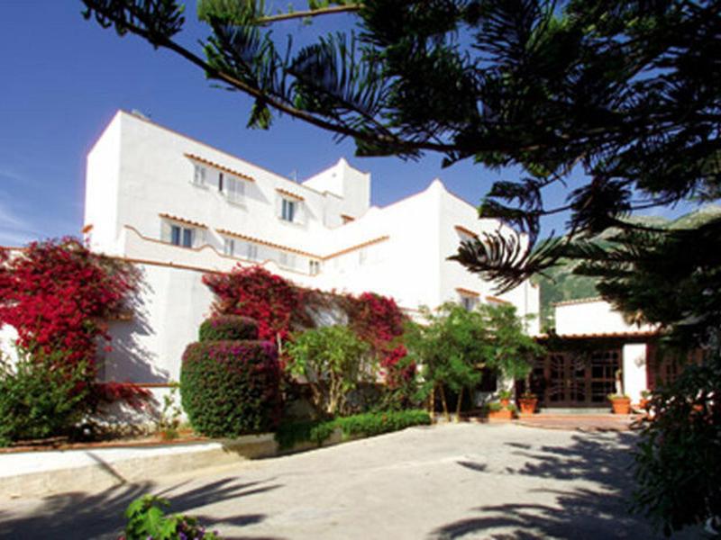 C563BBB213C4C899C7145D0B43CE5B3F