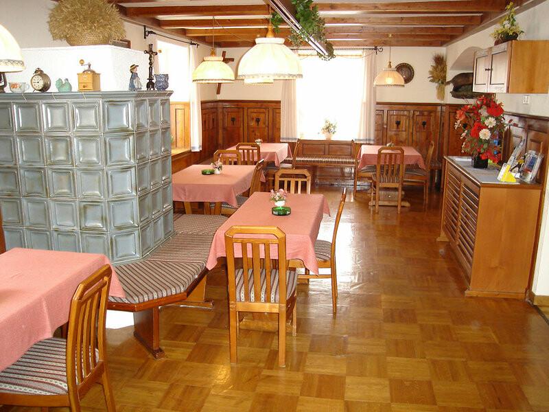 45FBB13B56C922340F7D29D5962E7E80